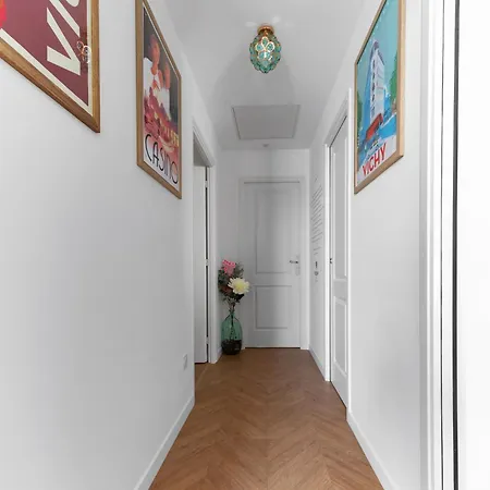 Le Helder - Elegant A Proximite Des Thermes アパート ヴィシー